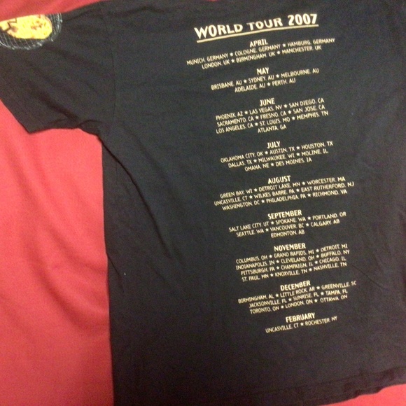 KEITH URBAN  concert tshirt - Picture 2 of 2